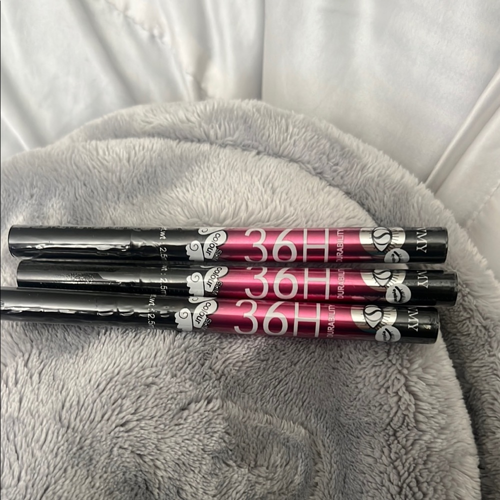 36H Eyeliner Set in Black set of 3
